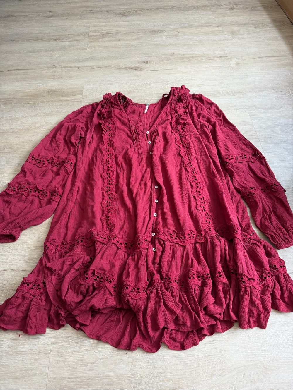 Free People Snow Angel Ruffle Eyelet V-Neck Bohemian Mini Dress SZ S - Picture 2 of 9